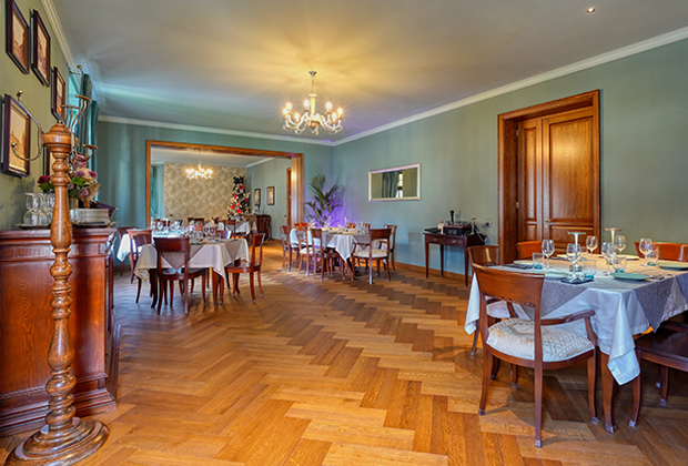 Restaurant Brasov | Restaurant Brukenhalle Brasov | Restaurant in Brasov | Restaurante in Brasov | Restaurant in Scheii Brasovului | Scheii Brasovului | Centru istoric Brasov