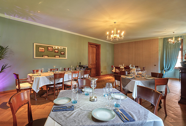 Restaurant Brasov | Restaurant Brukenhalle Brasov | Restaurant in Brasov | Restaurante in Brasov | Restaurant in Scheii Brasovului | Scheii Brasovului | Centru istoric Brasov